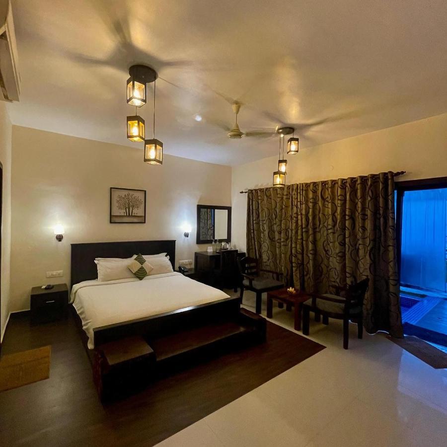 Deshadan Backwater Resort - The Best Sunrise View Alappuzha Bagian luar foto