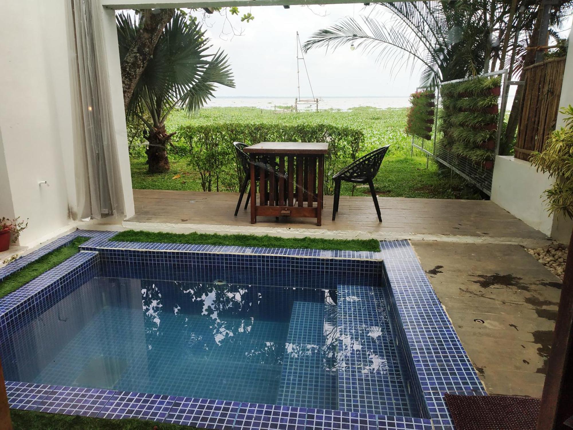 Deshadan Backwater Resort - The Best Sunrise View Alappuzha Bagian luar foto
