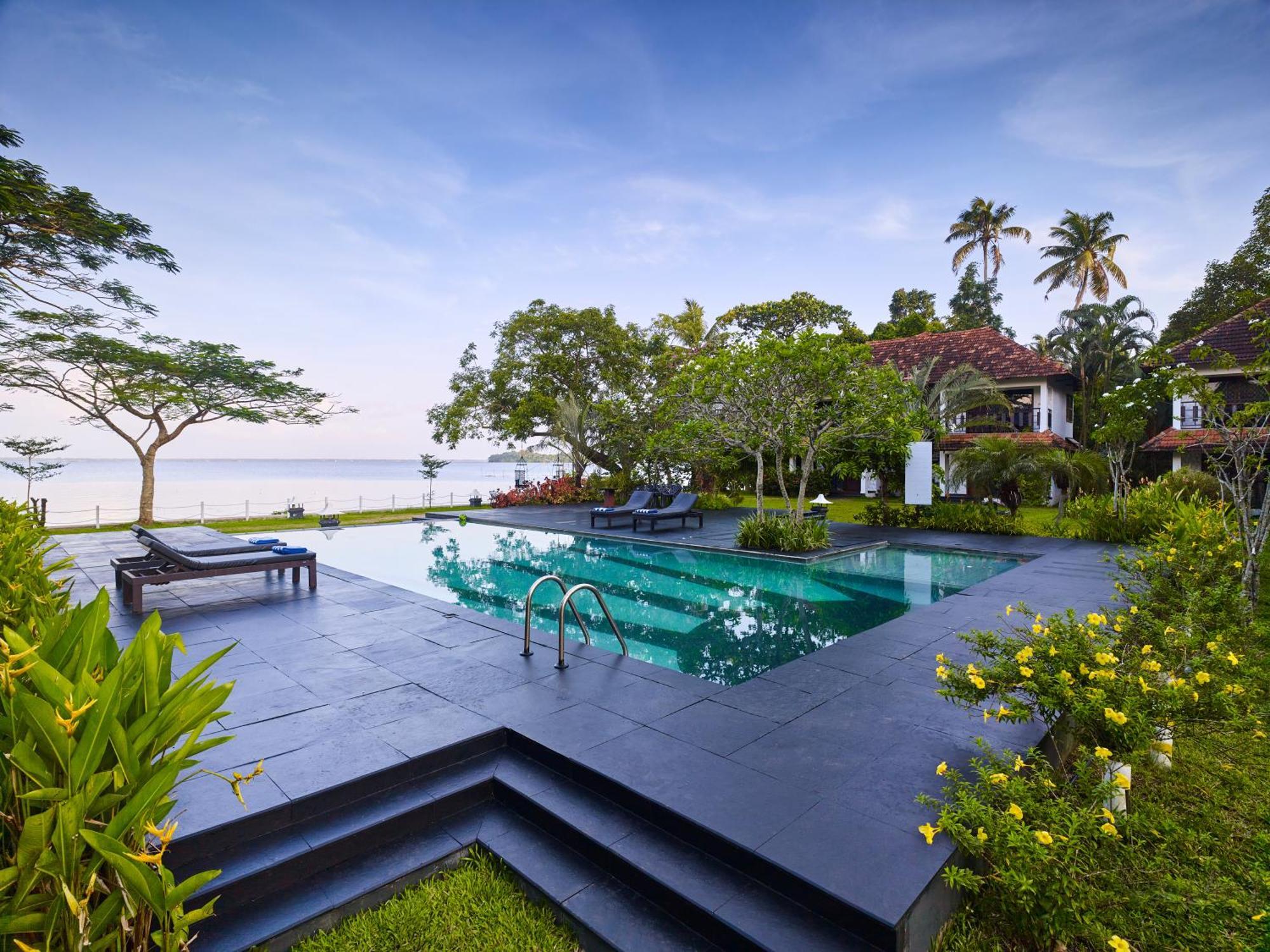 Deshadan Backwater Resort - The Best Sunrise View Alappuzha Bagian luar foto